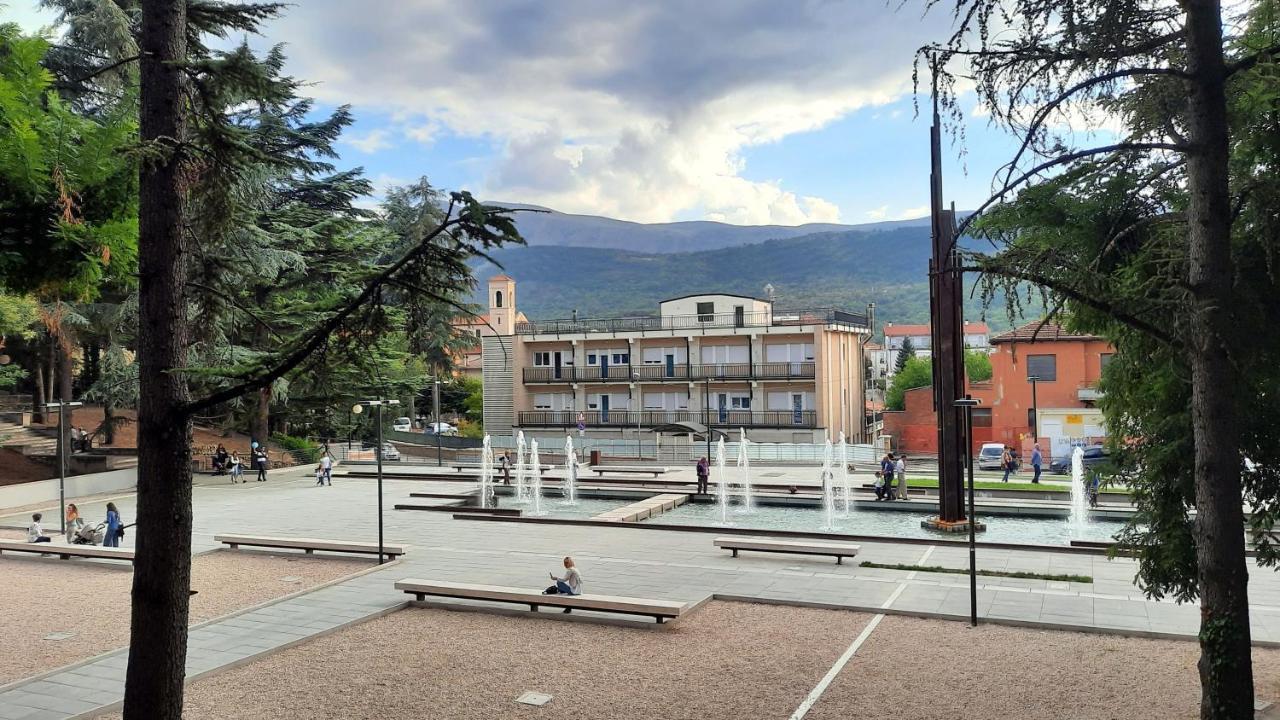 Casa Ospitalità San Giuseppe Acomodação com café da manhã LʼAquila Exterior foto